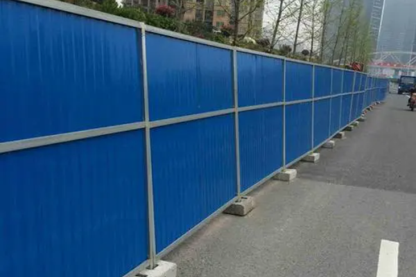 4米工地围挡生产厂家_做工地围挡多少钱一米